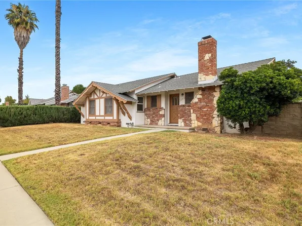 7646 De Soto Ave, Canoga Park, CA 91304