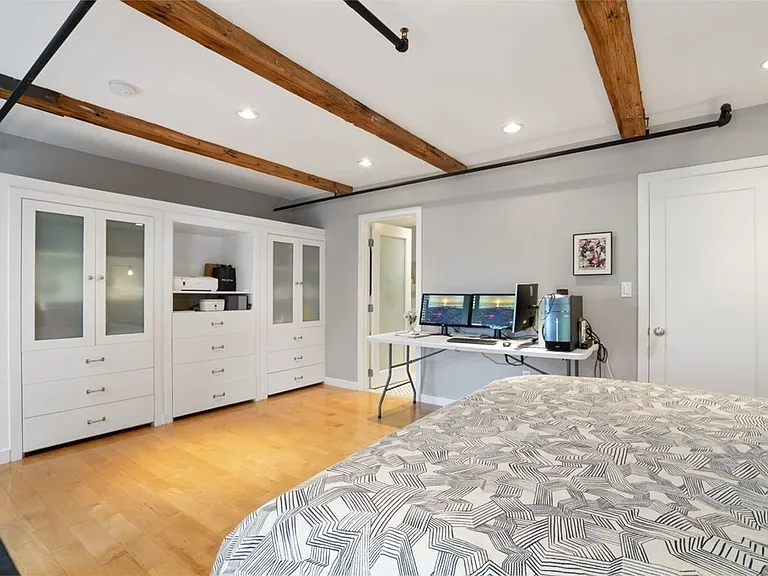 8 Newcomb St #5 — Photo 14