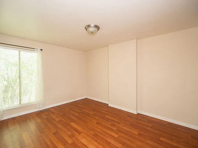 5407 S Willow Ln — Photo 15