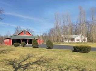 22 Babb Rd, Southwick, MA 01077