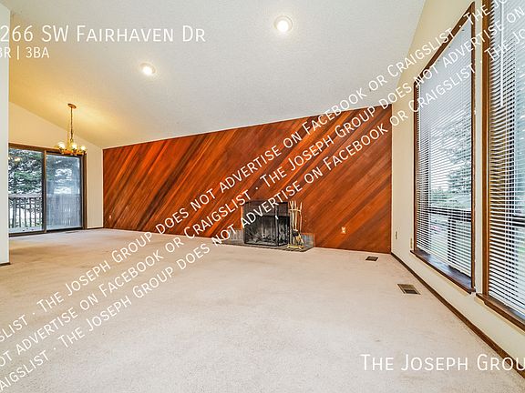 3rd image of 1266 SW Fairhaven Dr