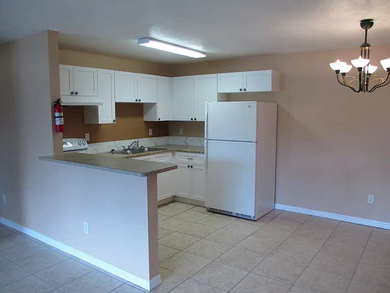 800 N Fiske Blvd #103 — Photo 14