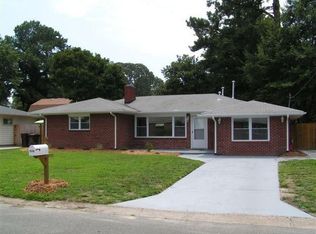1110 Fontana Ave, Chesapeake, VA 23325