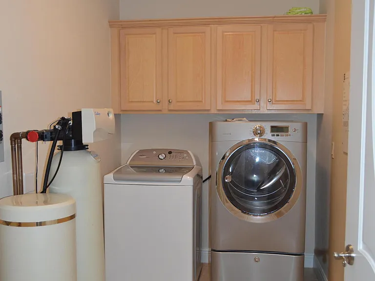 1866 Sunrise Dr — Photo 14