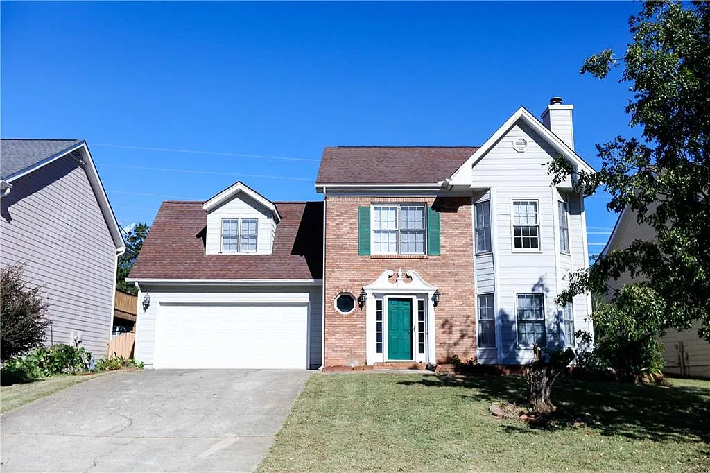 4 bed, 2.5 bath, 1770 sqft, $2,100 — Photo 1