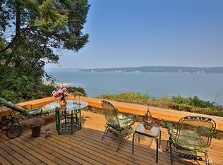 1272 Dines Point Rd, Greenbank, WA 98253