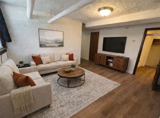 411 Paunack Pl, Madison, WI 53726