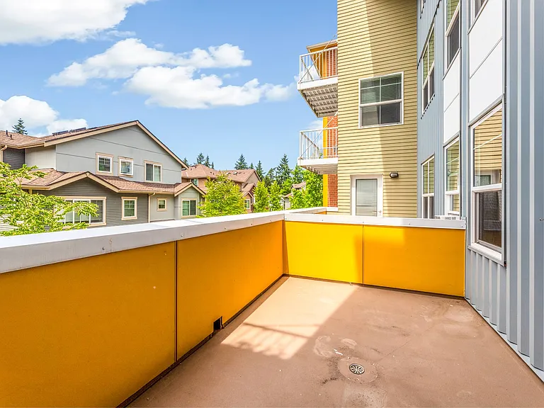 The Villas in Bellevue — Photo 11