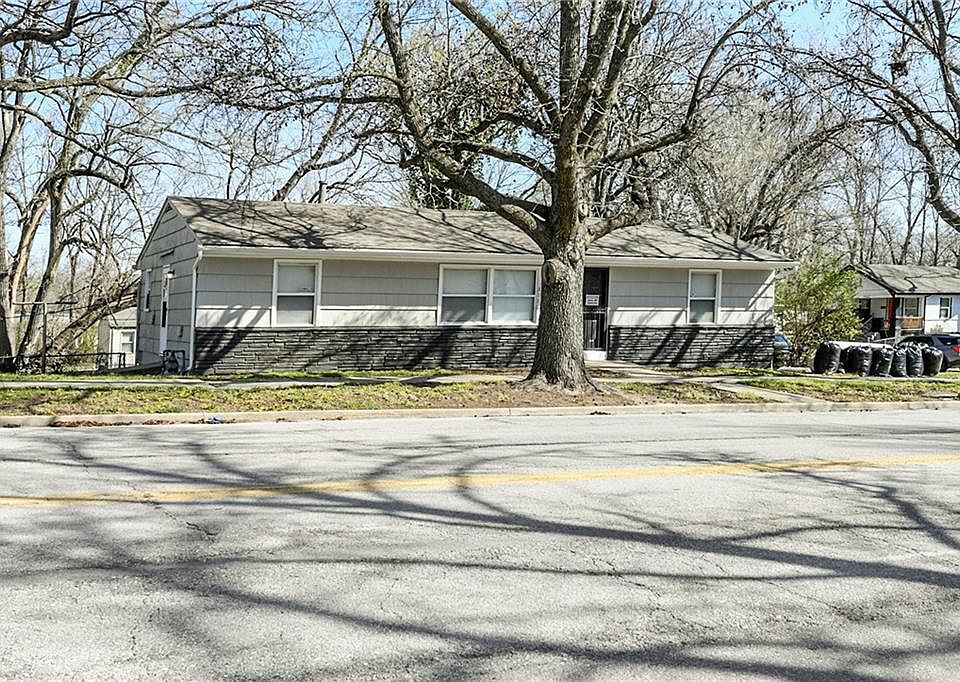 1st image of 3116 E Gregory Blvd