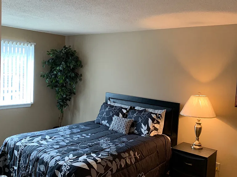 Brandywine Crossing Apartments — Photo 34