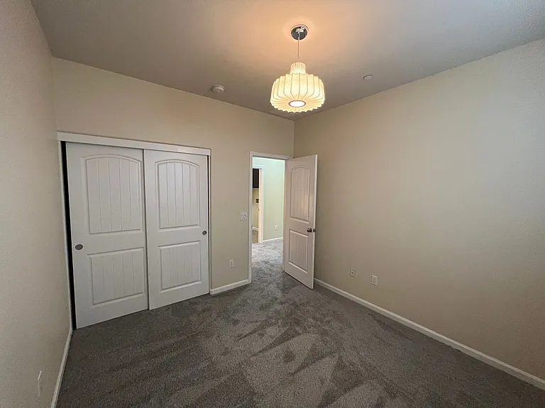 1484 Rock Springs Ave — Photo 18