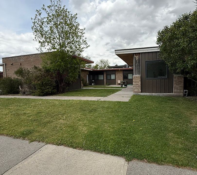 1st image of 601 Robin Ln APT 105