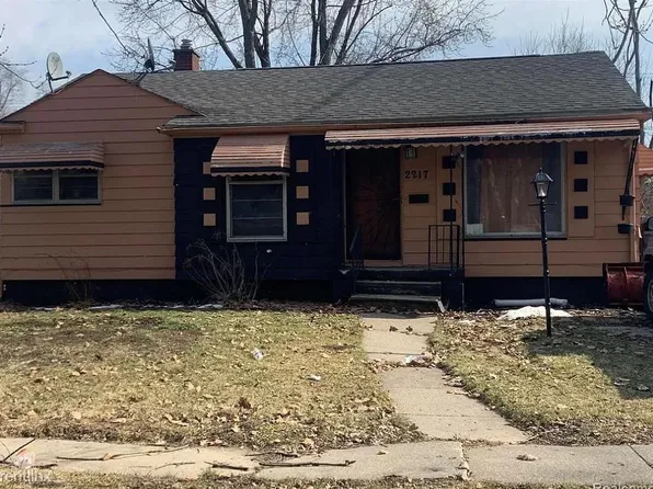 2217 Canniff St, Flint, MI 48504