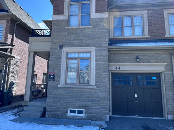 44 Dolobram Trl, Brampton, ON L7A 4Y3
