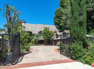 9421 Vanalden Ave, Northridge, CA 91324