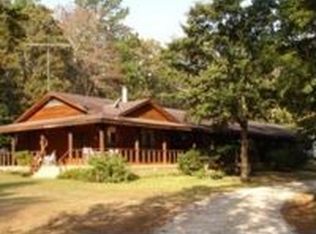 26 Garvey Rd, Huntsville, TX 77340