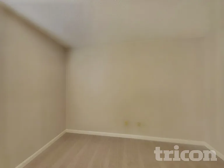 3087 Hope Ct — Photo 6