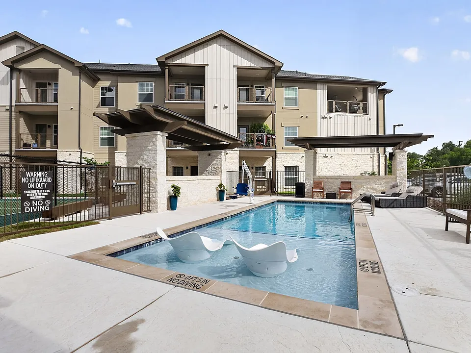 Resort-Style Pool & Lounge Area