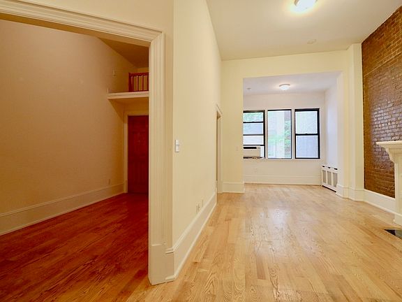 2nd image of 55 W 74th St APT 1C