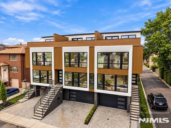 2457 2nd Street, Fort Lee, NJ 07024