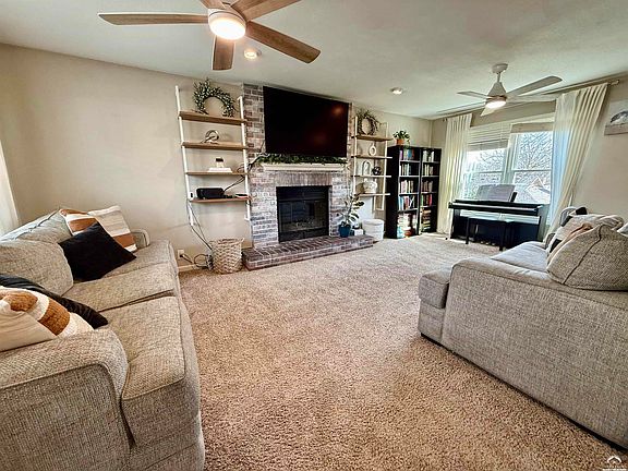 4th image of 3905 W 8th St