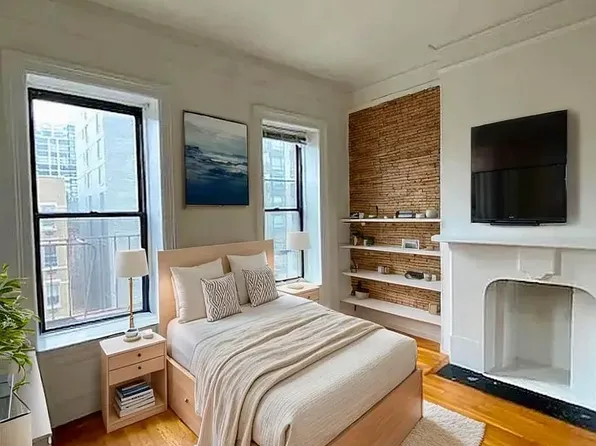 1669 York Ave APT E1, New York, NY 10128