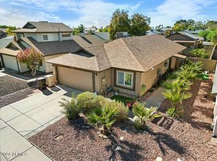 11816 N 75th Ln, Peoria, AZ 85345