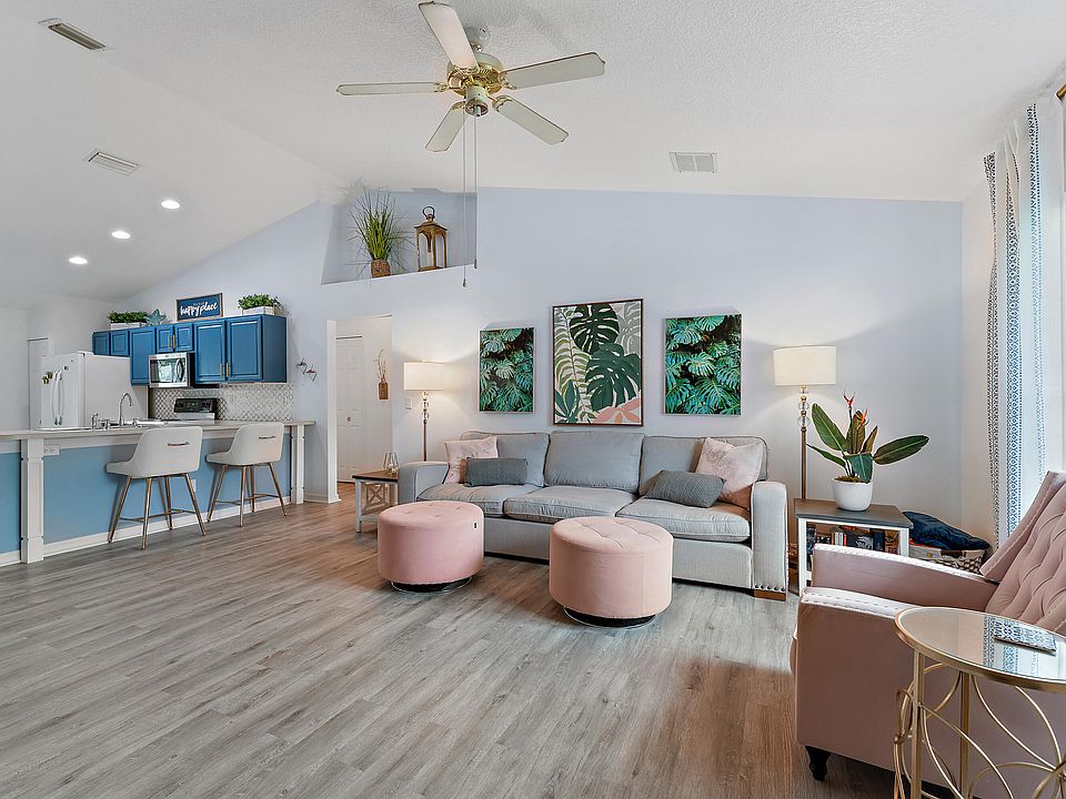 1st image of 510 NW Fairfax Avenue