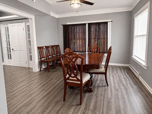 4th image of 1333 Camp Ave