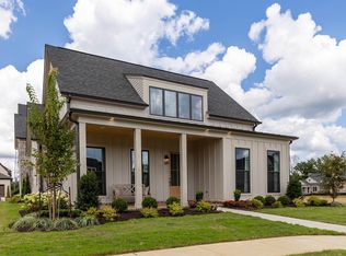 70 Independence Ln, Rossville, TN 38066