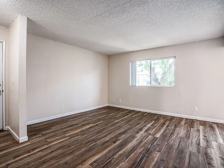 Park View Estates — Photo 27
