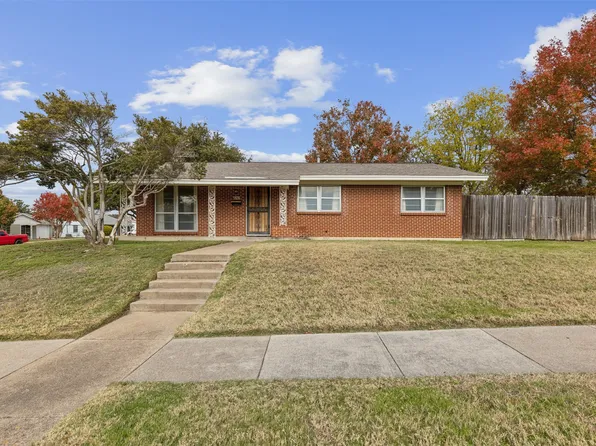 8282 Chapin Rd, Fort Worth, TX 76116