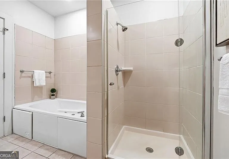 805 Peachtree St NE #415 — Photo 41