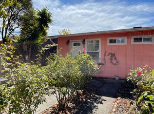 50 Arlington Dr, Petaluma, CA 94952