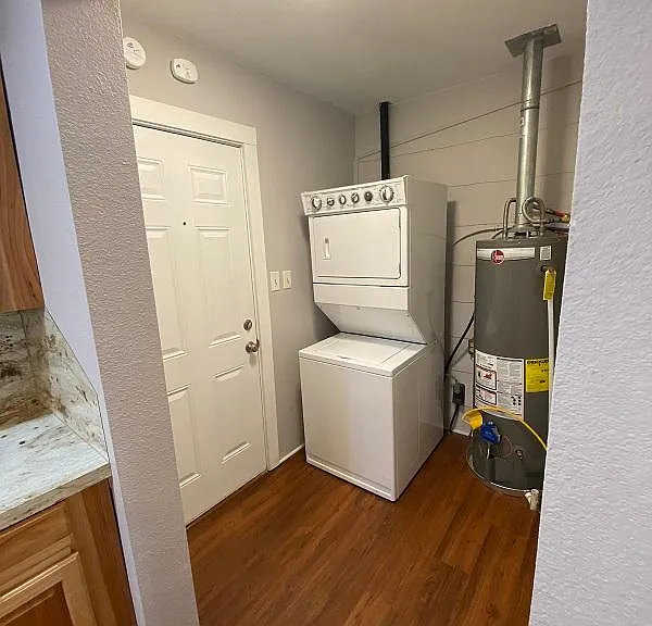 604 N Bolivar St — Photo 15