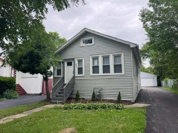 1833 S 18th Ave, Maywood, IL 60153