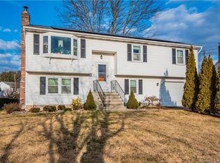 30 Nicole Rd, New Britain, CT 06053