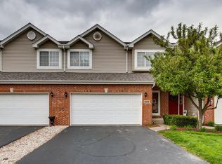 16036 Golfview Dr, Lockport, IL 60441