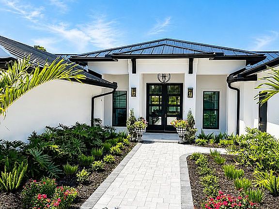 Gorgeous entry!