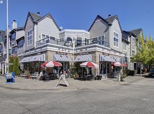 725 SE Fairwinds Loop, Vancouver, WA 98661