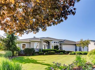 3208 196th Avenue Ct E, Lake Tapps, WA 98391