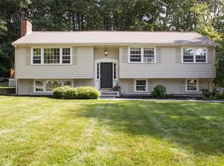 3 Ledgetree Rd, Medfield, MA 02052