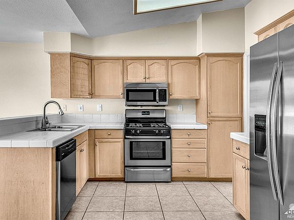 5th image of 79550 Marigold Ln