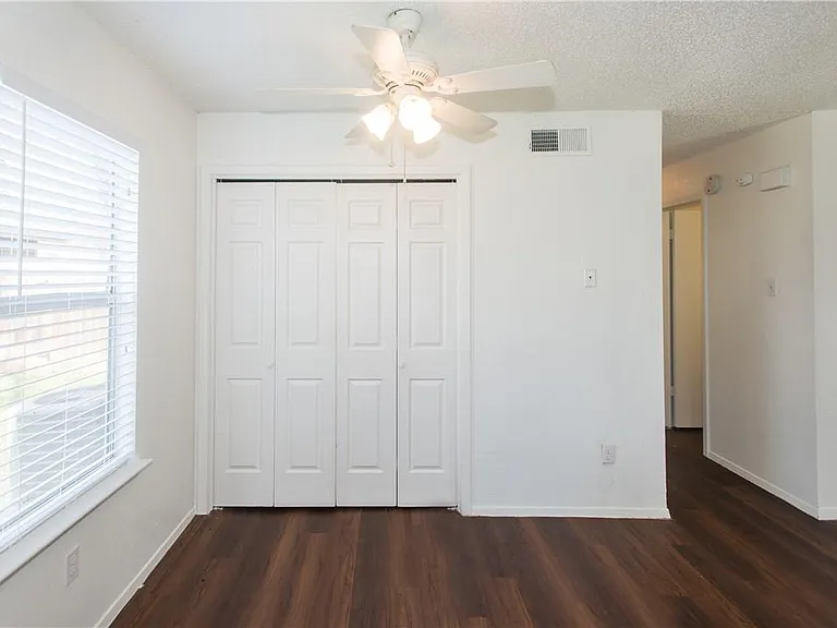 6000 Tracy Lynn Ln #A — Photo 7