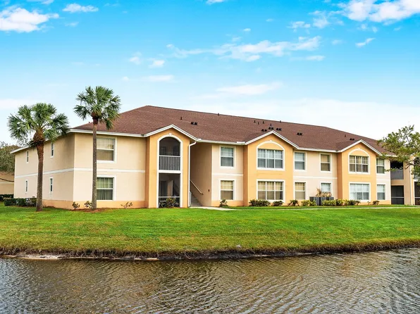 Bella Vista Apartments