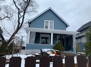 501 Raymond St, Elgin, IL 60120