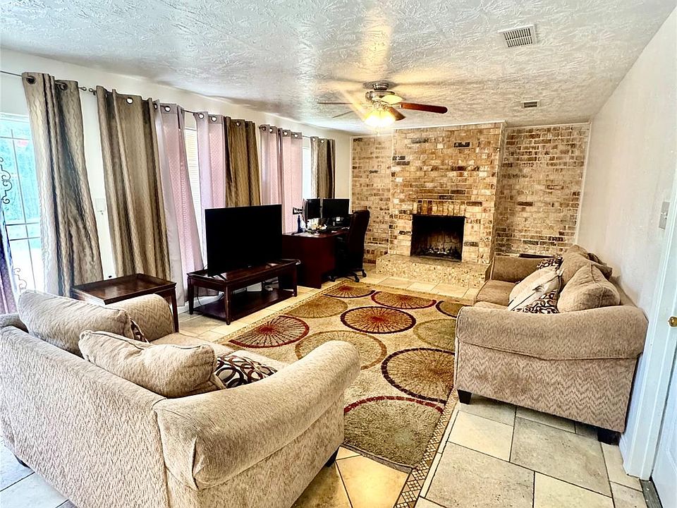 1st image of 11306 Lovebird Ln