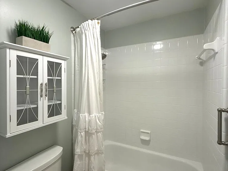 9817 Emerald Point Dr #8 — Photo 19