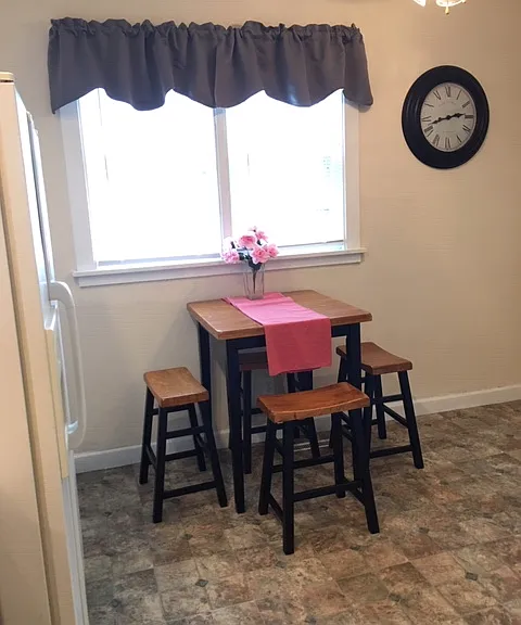 915 8th Avenue Ct #1 — Photo 32