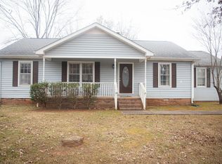 1909 Cross Creek Dr, Murfreesboro, TN 37127